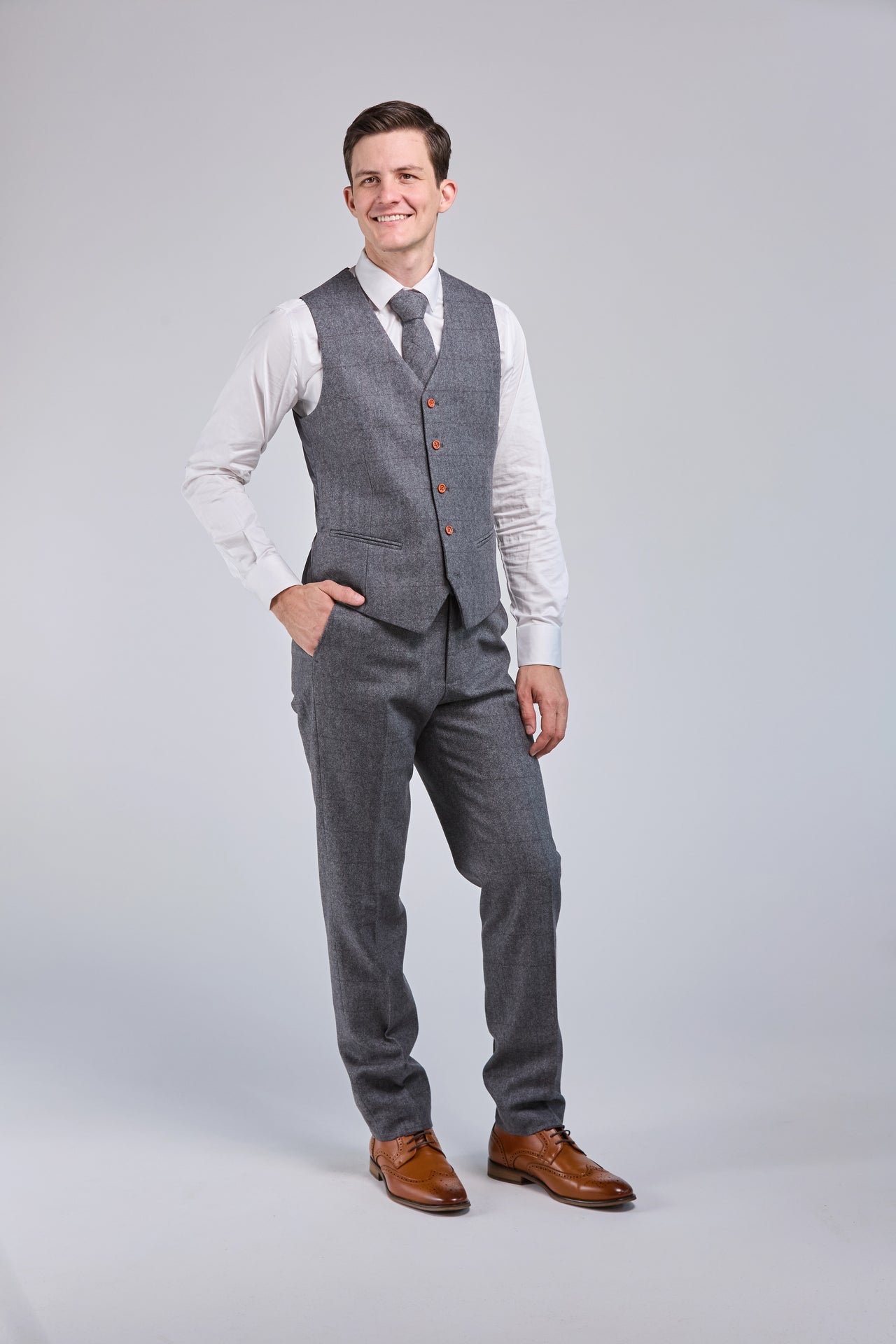Prince Of Wales Grey Herringbone Tweed 3 Piece Suit