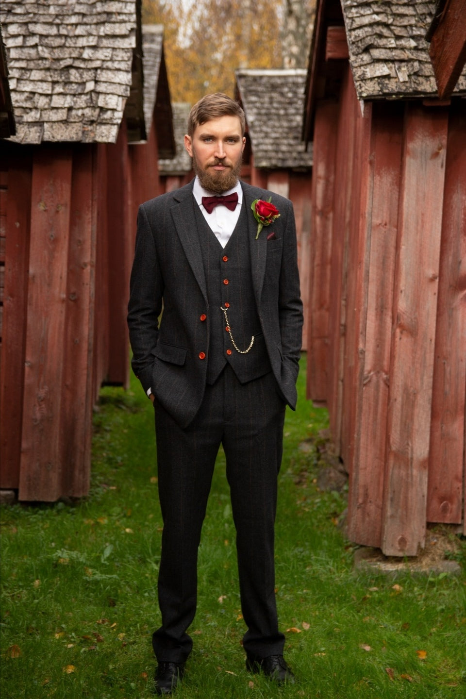 How to Stylishly Accessorise a Suit: 7 Unique Suit Accessories to Up Y Tweedmaker How to Stylishly Accessorise a Suit: 7 Unique Suit Accessories to Up Y Tweedmaker