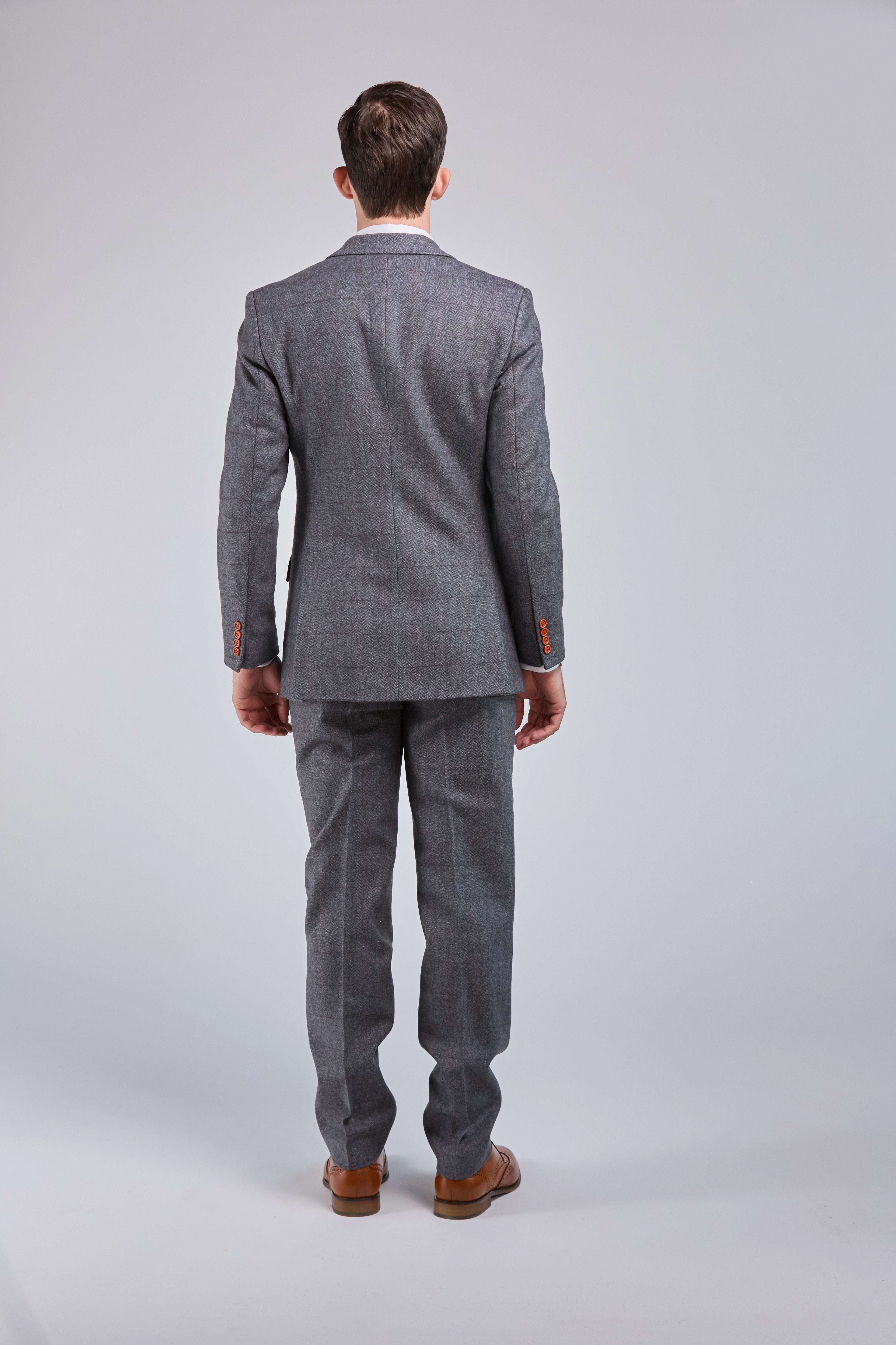 Grey Herringbone Tweed Piece Suit – Tweedmaker